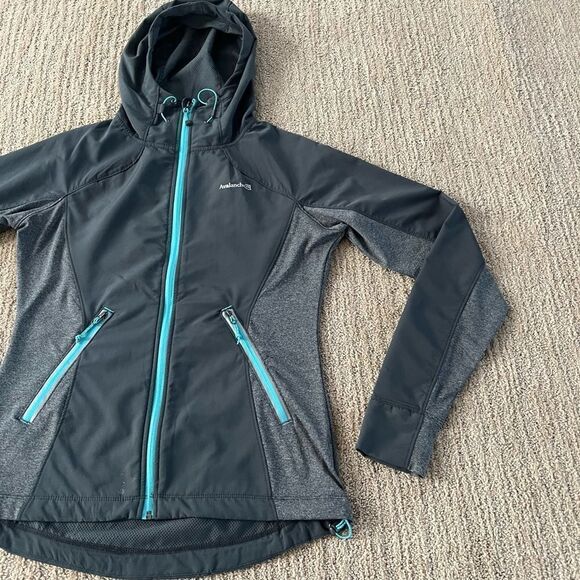 Avalanche Grey Coat with Hood - Picture 5 of 6